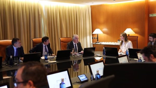 El comité para el análisis del apagón celebra su quinta reunión en la sede de Endesa