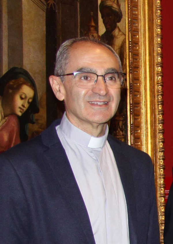 El sacerdote Juan Román tomará posesión este jueves como canónigo de la Catedral de Badajoz