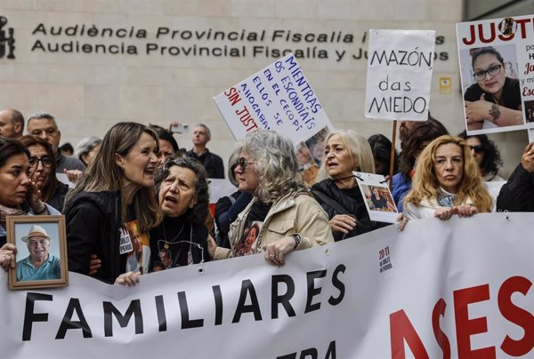 Asociaciones de víctimas de la dana buscan apoyos en Bruselas en reuniones con Von der Leyen, Ribera y Metsola