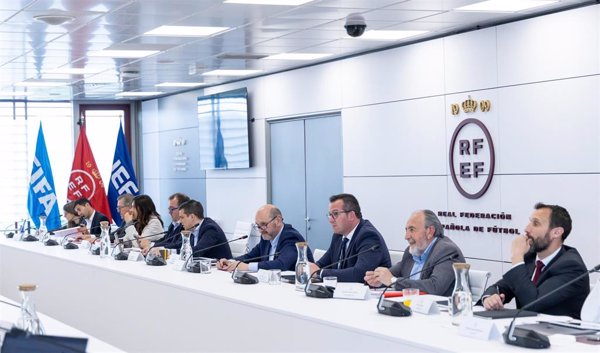 La RFEF aprueba por unanimidad la creación del Premio de Periodismo Deportivo 'José Ángel de la Casa'