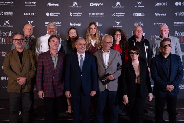 La Gala Solidaria People in Red Barcelona recauda 978.456 euros para la lucha contra las infecciones
