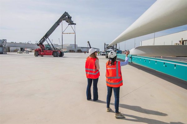 Puertos del Estado ensalza desde una feria de Rotterdam su fortaleza en el transporte de piezas eólicas