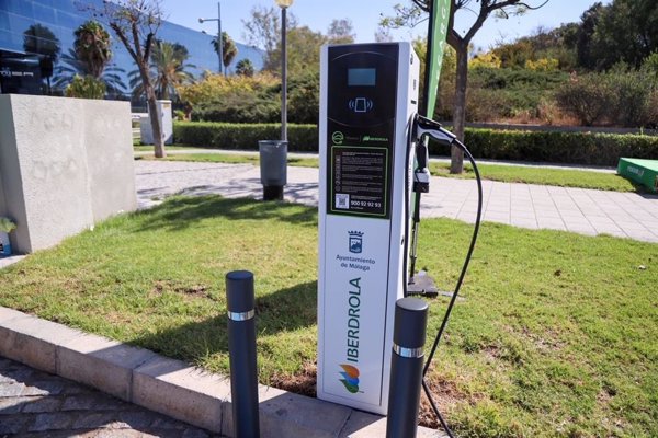 Alphabet se alía con Iberdrola para impulsar la recarga pública de vehículos eléctricos en España