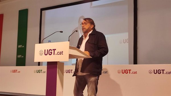 Ros (UGT Cataluña) se reunirá con Turull (Junts) para abordar la reducción de la jornada laboral