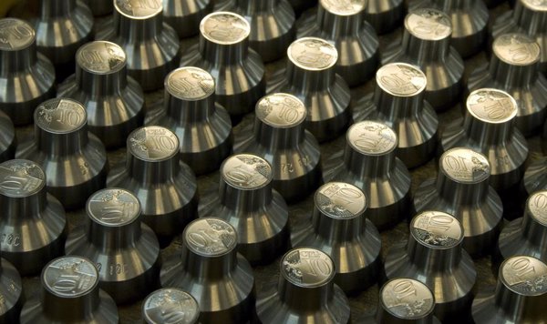 El patrimonio de los fondos sube un 0,18% en abril, hasta los 412.480 millones, según Vdos