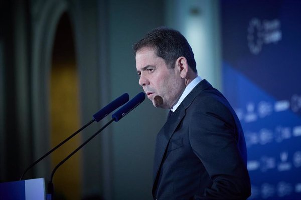 Cuerva exhibe su equipo para las elecciones de Cepyme: 