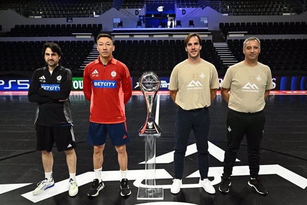 Antonio Vadillo amplía dos años su contrato y se quedará en el Palma Futsal hasta 2028