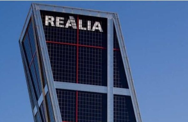 La junta de Realia votará el 23 de junio la absorción de la filial FCyC