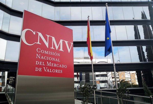 La CNMV alerta de 22 'chiringuitos financieros' de Luxemburgo, Países Bajos e Italia