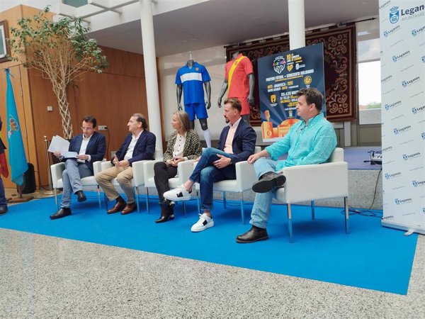 'Guti', Caminero y Amavisca, entre los exfutbolistas que participarán en 'El partido de la alegría' en junio