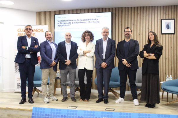 La sanidad privada apuesta por avanzar hacia un modelo más sostenible y respetuoso con el medio ambiente