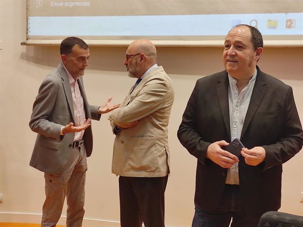 Maíllo avisa que el capitalismo