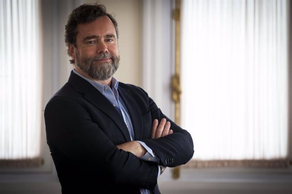 Espinosa invita a Vox a ser