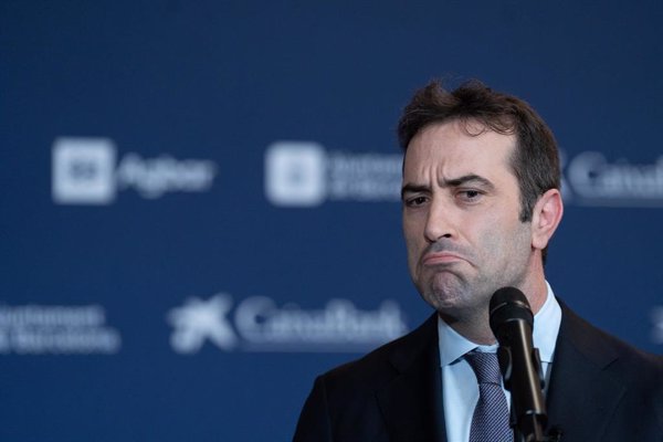 España ve avances en la negociación entre Bruselas y Washington para un acuerdo sobre batalla comercial