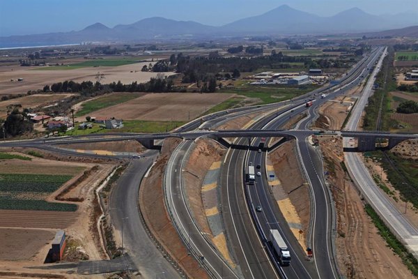Sacyr asumirá en julio una nueva concesión de autopistas en Chile de 1.430 millones de euros durante 30 años