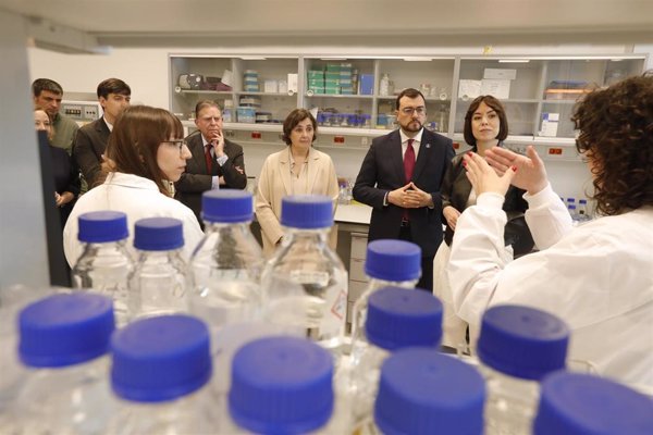 La ministra de Ciencia pone las nueva sede del IPLA como ejemplo
