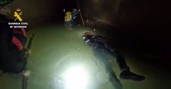 Buscan por primera vez en unos túneles de una central hidroeléctrica de Pedralba (Valencia) a un desaparecido en la dana