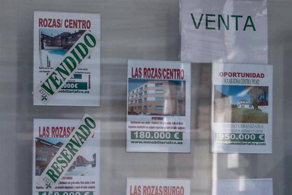 La compraventa de viviendas logra su mejor marzo en 18 años, con 62.808 operaciones, un 40,6% más
