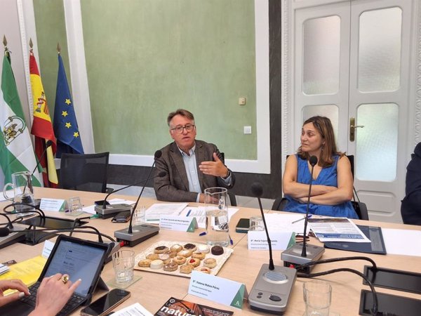 La Junta de Extremadura reivindica un nuevo Plan Nacional del Agua en unas jornadas con otras CCAA y el Miteco