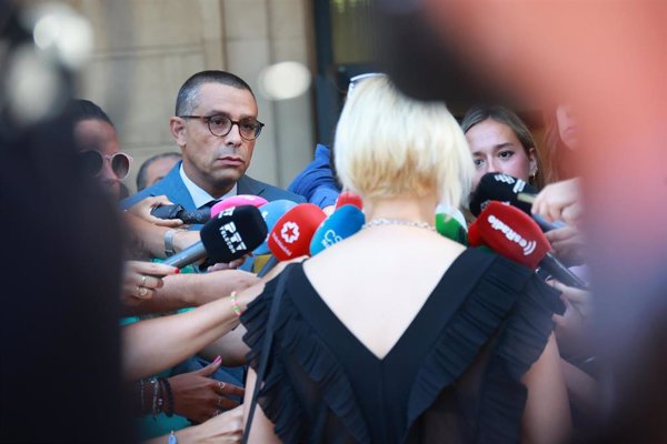 Suspendido de nuevo el juicio pendiente al acusado de maltrato cambiado de sexo, en Sevilla