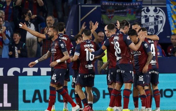 El Levante acaricia el ascenso directo tras vencer (1-0) al Albacete
