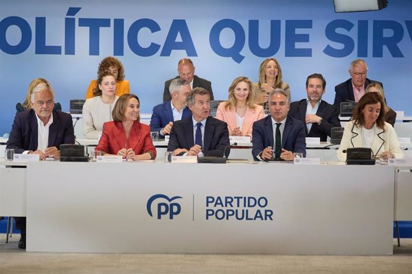 Fernando López Miras, María Guardiola, Gema Igual y Dani Sirera serán los encargados de la Ponencia de Estatutos del PP