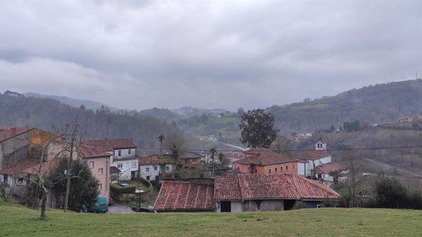 Muere un motorista de 20 años en Cabranes (Asturias) tras una colisión frontal con una autocaravana