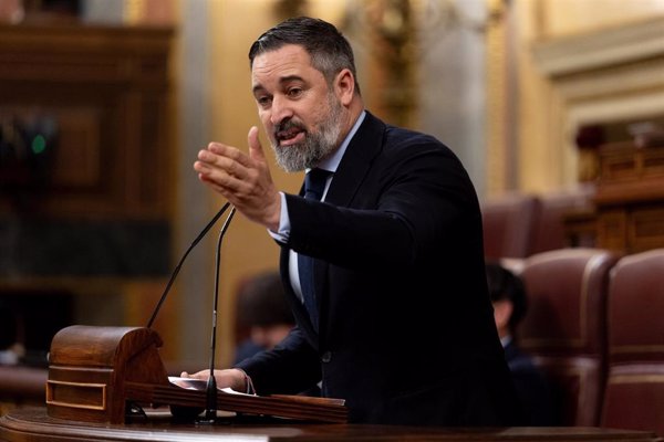 Abascal felicita a André Ventura, tras su empate en segundo lugar en las elecciones legislativas de Portugal