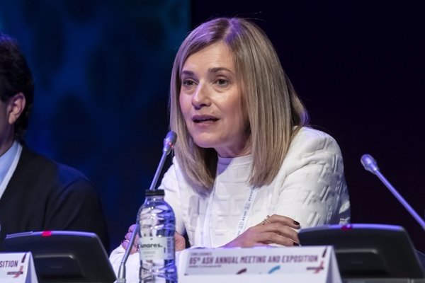 La presidenta de la SEHH destaca la capacidad de España para liderar 