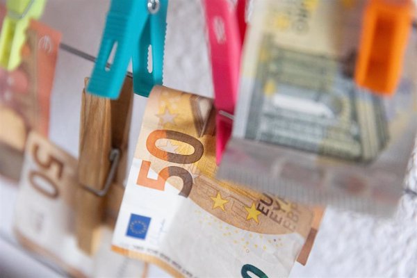 El Tesoro prevé captar el jueves hasta 6.500 millones en la última subasta de mayo, que incluye 'bonos verdes'