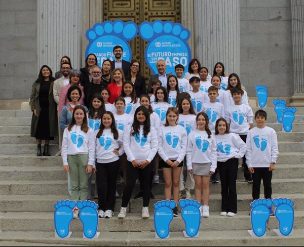 Un grupo de niños pide en el Congreso que se proteja a los 400 millones de menores que viven en zonas de guerra