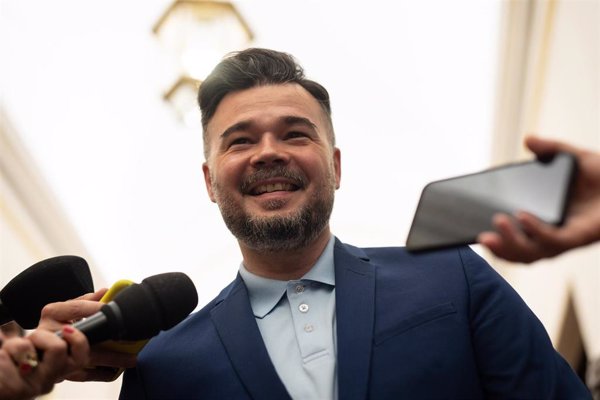 Rufián dice a Sánchez que, más allá de Eurovisión, 