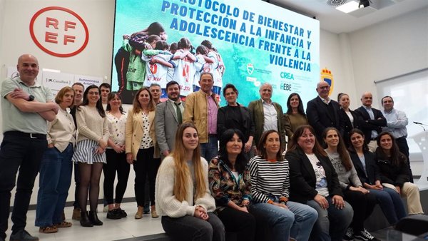 FIFA elige la Federación Asturiana de Fútbol como referente de protección y defensa a la infancia