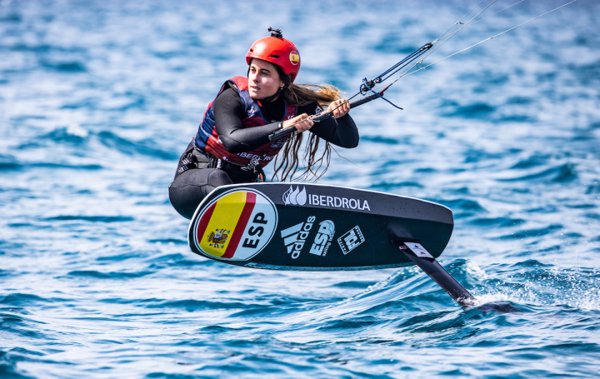 Gisela Pulido finaliza séptima el Europeo de Formula Kite