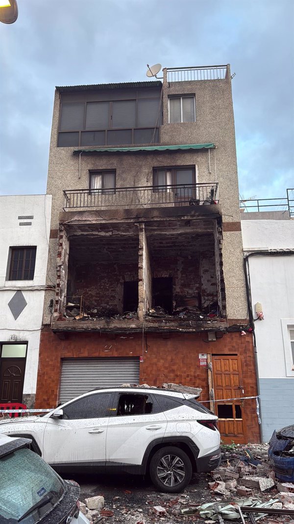Muere una mujer durante el incendio de una vivienda unifamiliar en La Laguna (Tenerife)