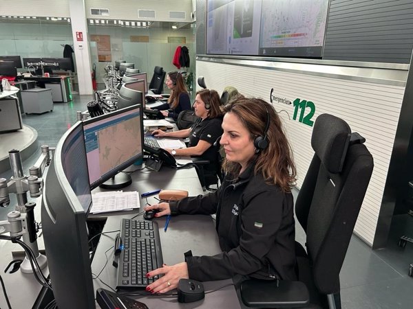 El 112 de Extremadura trabaja con normalidad tras restablecer su red afectada por el incidente de Telefónica