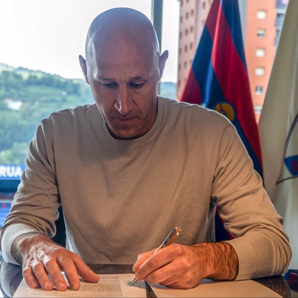 Iñaki Goikoetxea firma como nuevo entrenador del Eibar femenino para la próxima temporada