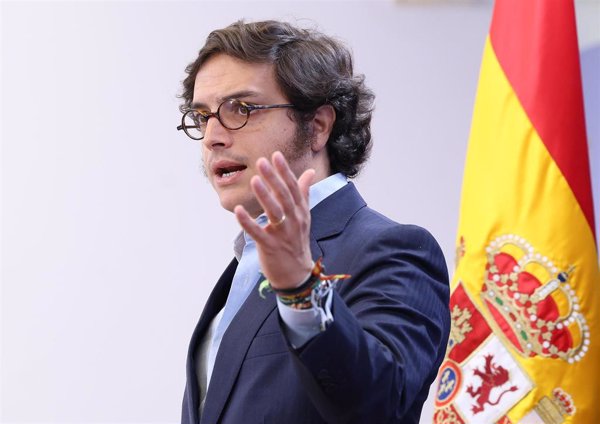 Vox se coordina con sus parlamentarios autonómicos contra el 