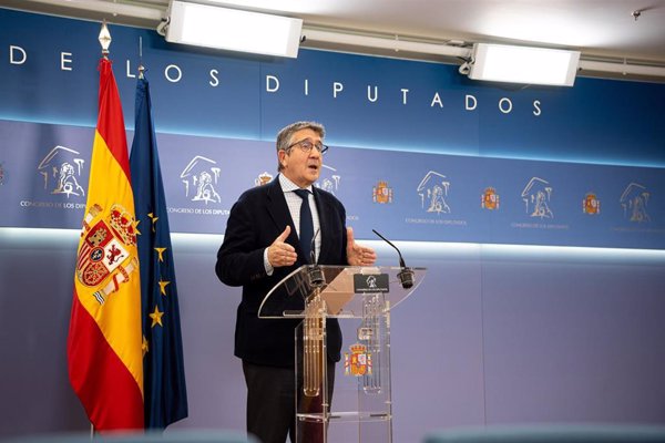 El PSOE confirma su apoyo a la ley para el embargo de compraventa de armas a Israel, como exigía Sumar