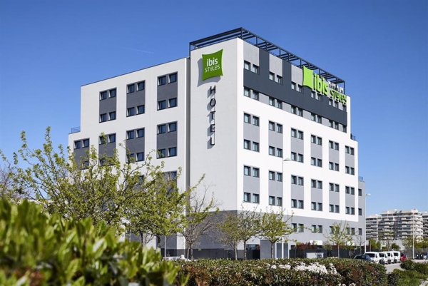 Accor abre las puertas este martes del Ibis Styles Madrid Airport Valdebebas de la mano de AGP Hotels