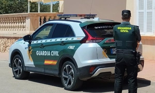 Detenido un hombre por agredir e insultar a una pareja por su condición sexual y después robarles en Magaluf