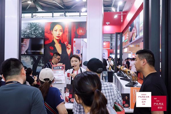 El jamón ibérico debuta en SIAL Shanghai, una de las mayores ferias alimentarias del mundo