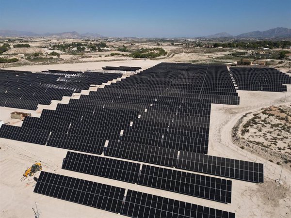 Soltec recibe oferta de inversión de DVC Partners por 30 millones para controlar el 80% de la firma