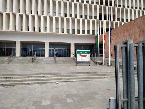 Condenada una panadería a indemnizar a empleado al que pagó con concepto de