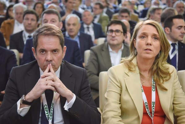 (AM)Garamendi (CEOE) celebra la victoria de Ángela de Miguel, primera mujer en dirigir una organización social
