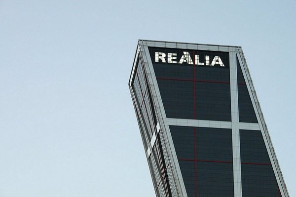Realia aprobará en su junta del 23 de junio la absorción del negocio inmobiliario de FCC