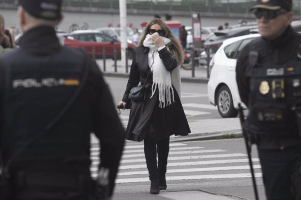 Miss Asturias reconoce que pidió ayuda a Ábalos para encontrar trabajo y que Koldo gestionó su entrada en Logirail