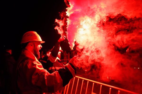 Comité de Alcoa iniciará el estudio de una demanda por 