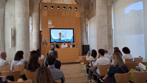 Jesús Bastante novela la construcción de la Sagrada Familia en la Barcelona del XIX