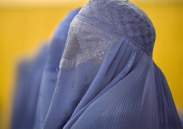Junts rechaza el burka y nikab y el uso de cualquier velo en escuelas y extraescolares